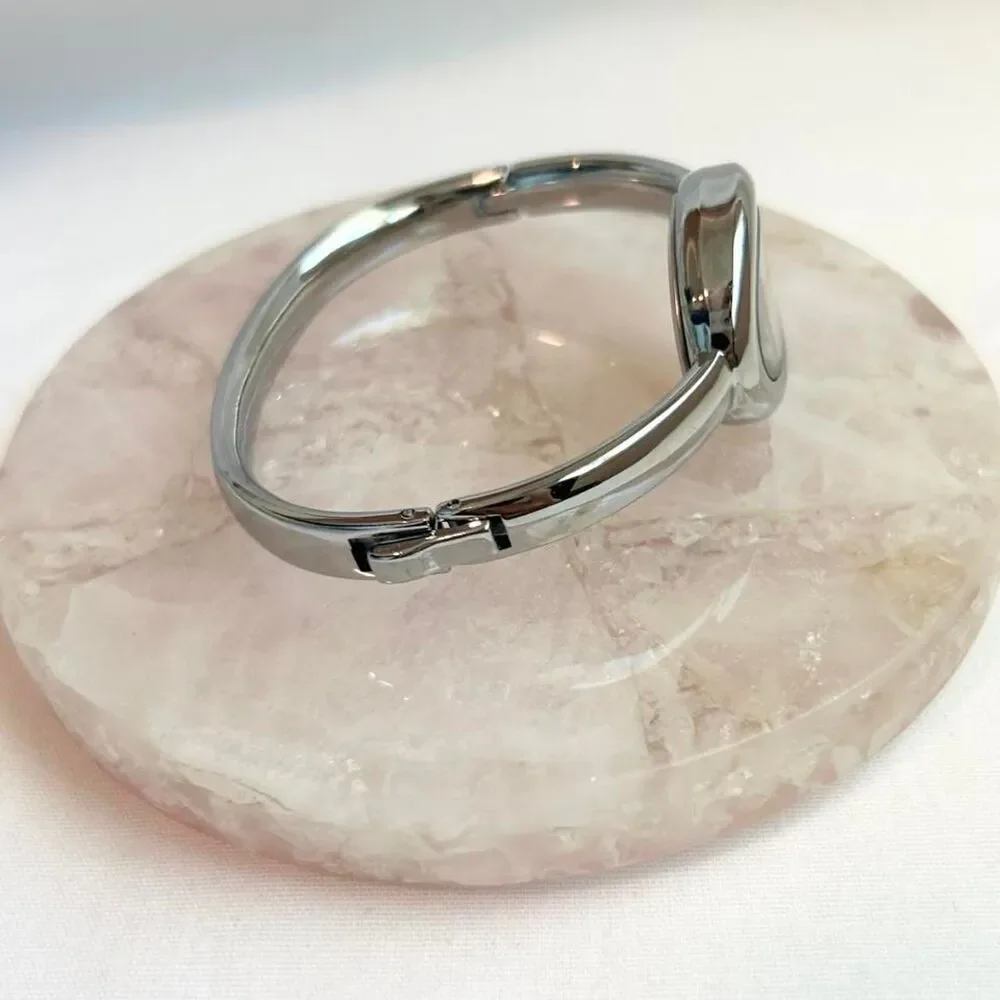 Vintage Inspired Luxury Silver Tone Watch